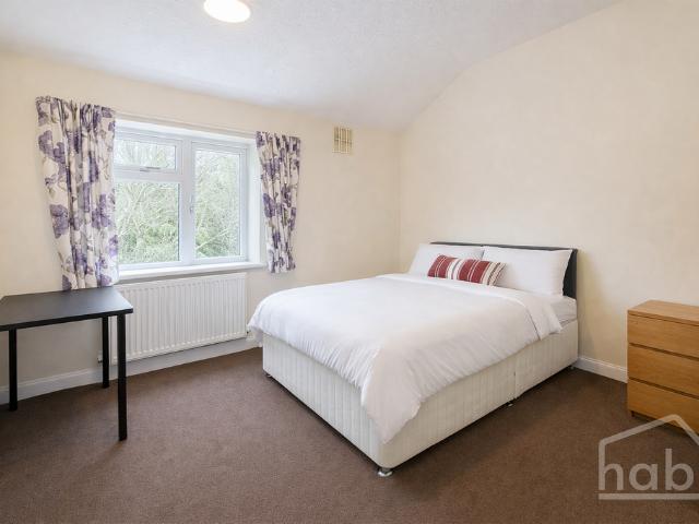Norwich NR4 4 bed terraced house to rent £1,750 pcm £404 pw