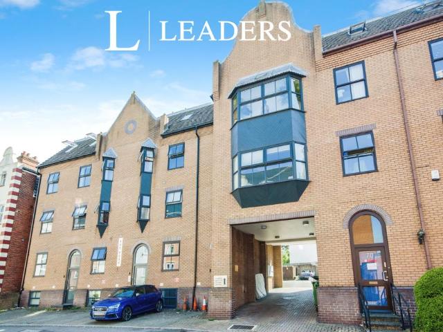 Norwich Avenue West, Bournemouth, BH2 2 bed flat to rent £1,150 pcm £265 pw
