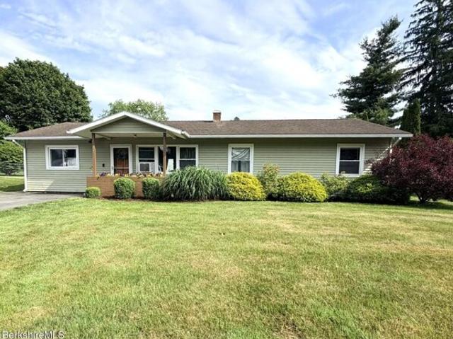 Norwich Dr, Dalton, Home For Sale