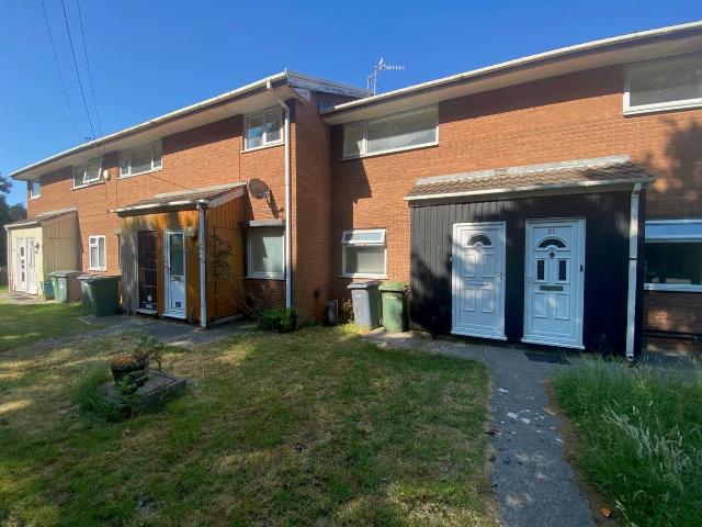 Norwich Drive, Wirral CH49, 2 bed flat to rent, £850 pcm | PrimeLocation