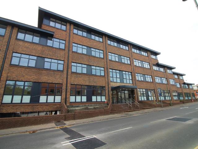 Norwich House, Camberley GU15, Room to rent, £1,060 pcm | PrimeLocation