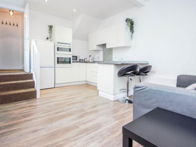 Norwich Road, Bournemouth BH2, 4 bed property to rent, £1,600 pcm | PrimeLocation