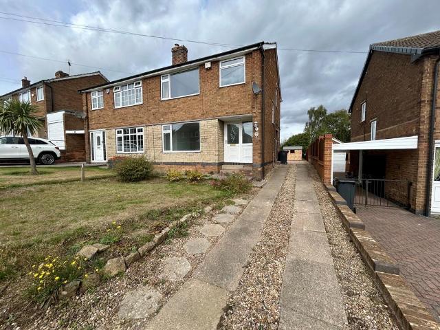 Norwood Avenue, Chesterfield, S41 3 bed house to rent £1,250 pcm £288 pw