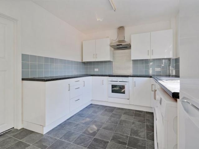 Norwood Avenue, Sheffield S5, 2 bed terraced house to rent, £900 pcm | PrimeLocation