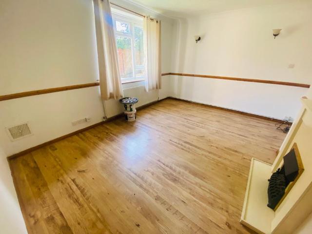 Norwood Close,Southall,UB2