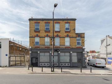 Norwood High Street, London SE27, 2 bed flat to rent, £1,500 pcm | PrimeLocation