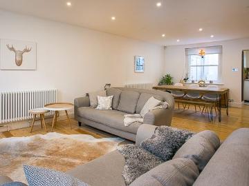 Norwood Road, London SE24, 3 bed maisonette to rent, £3,250 pcm | PrimeLocation