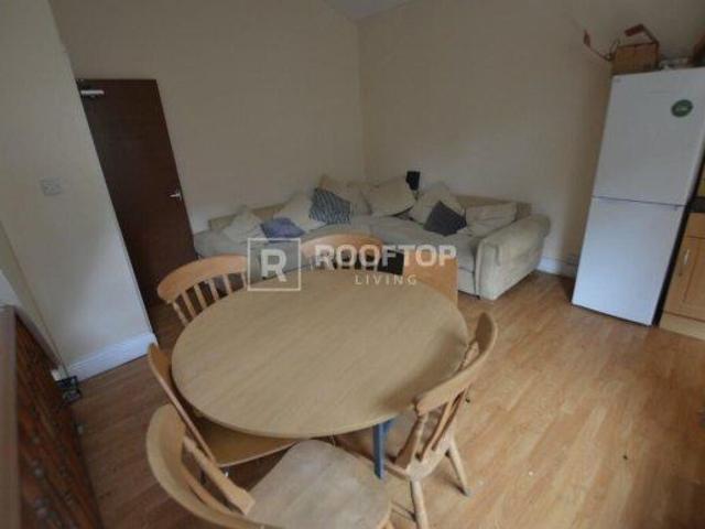 Norwood Road, Leeds LS6, 6 bed shared accommodation to rent, £520 pppm | PrimeLocation