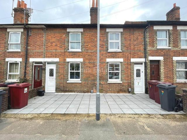 Norwood Road, Reading RG1, 5 bed terraced house to rent, £2,875 pcm | PrimeLocation