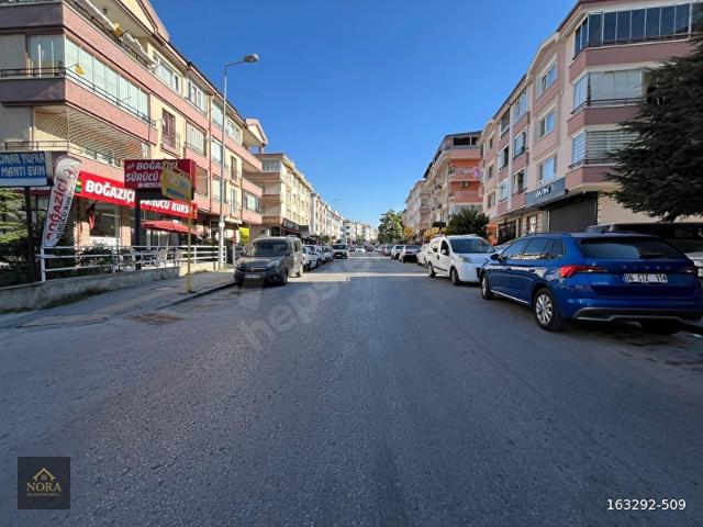 NORA ŞEHİTLER CADDE DİBİ ÖN CEPHE ASANSÖRLÜ 3+1 SIFIR DAİRE