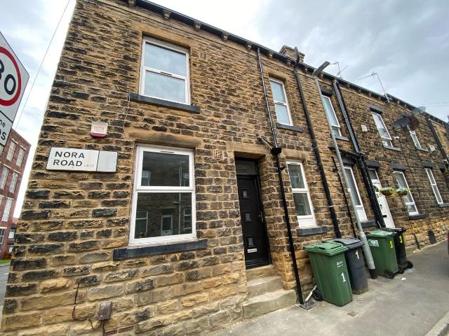 Nora Road, Leeds LS13, 2 bed property to rent, £950 pcm | PrimeLocation