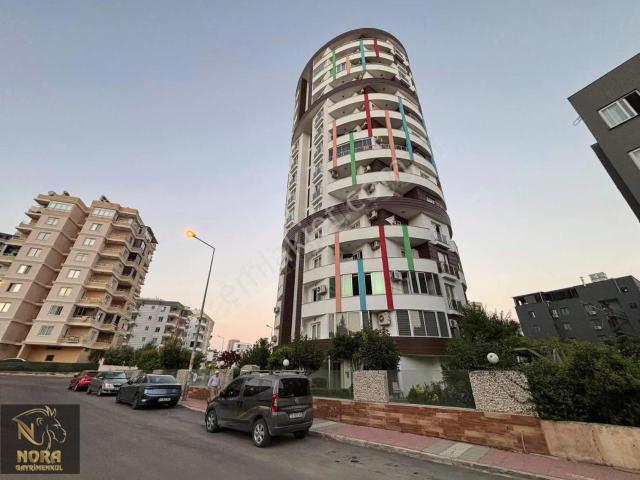 Nora'dan Caddeye Sıfır Lüks Site Çift Balkon