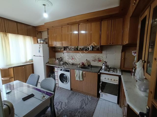 Nora'dan Değirmenönü Beyan Sorunsuz Ara Kat 3+1 Daire
