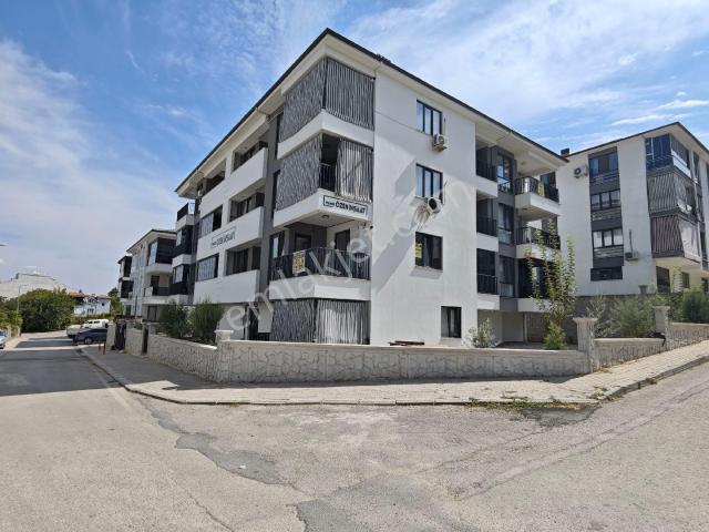 Nora'dan Şemikler'de Ara Kat 2 Yıllık Ebeveyn Banyolu 2+1 Kiralık Daire