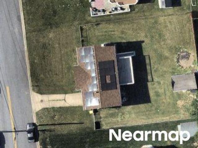 Norair Ave