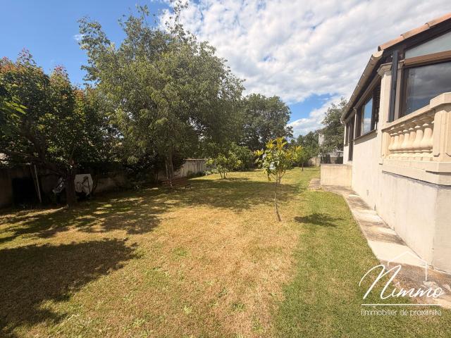 NORD DE NIMES LA CALMETTE VILLA T5 107 M2 GARAGE TERRAIN 1200M2