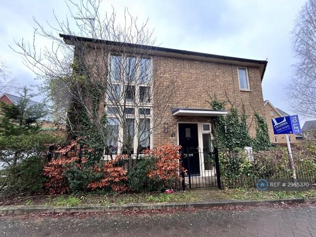 Norden Mead, Milton Keynes, MK7 3 bed semi detached house to rent £1,950 pcm £450 pw