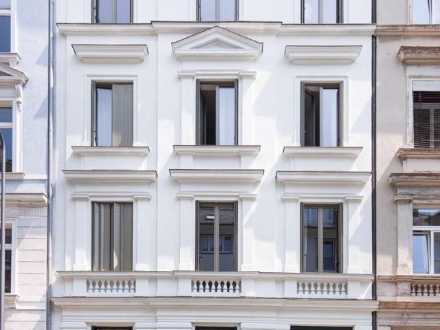 Nordend: 2026 grundsanierte Wohnung im Altbau 1878