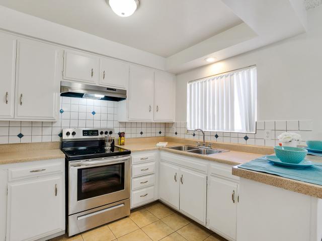 Nordhoff Apartments