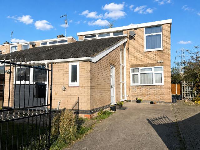 Nordic Drift, Coventry CV2, 4 bed property to rent, £1,400 pcm | PrimeLocation