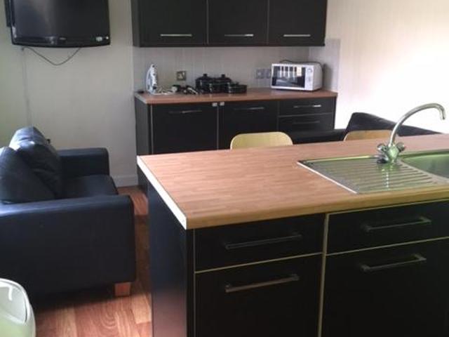Norfolk Park Road, Sheffield S2 1 bed in a house share to rent £410 pcm £95 pw