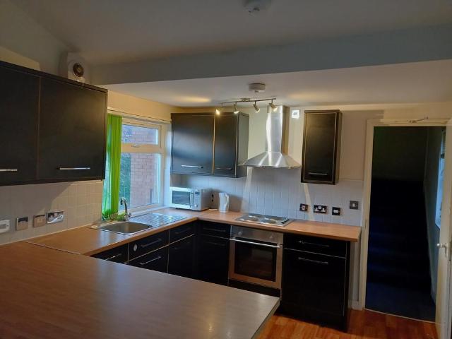 Norfolk Park Road, Sheffield S2 1 bed in a house share to rent £420 pcm £97 pw