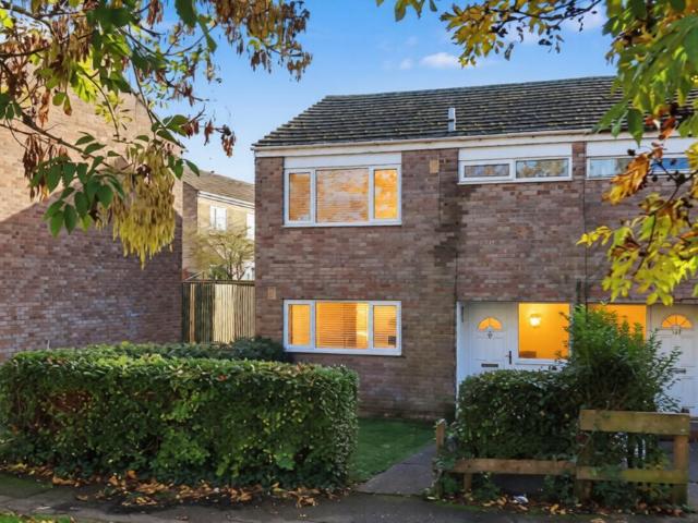 Norfolk Road, Cambs PE29 3 bed end of terrace house to rent £1,300 pcm £300 pw