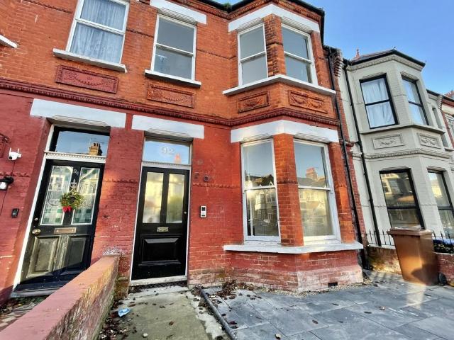 Norfolk Road, Cliftonville, Margate. 1 bed flat to rent £600 pcm £138 pw