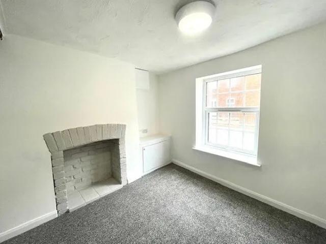 Norfolk Street, Boston, Property for rent
