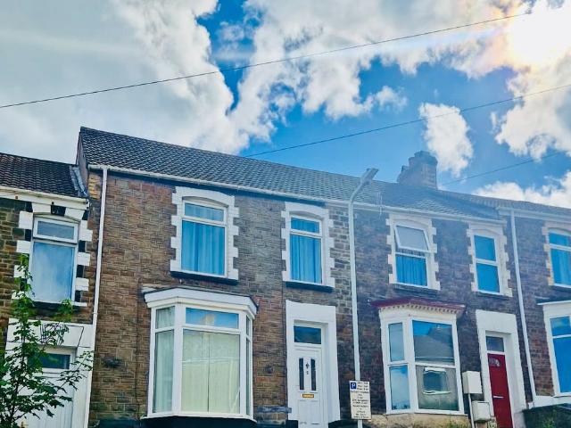 Norfolk Street, Swansea SA1, 4 bed property to rent, £1,150 pcm | PrimeLocation