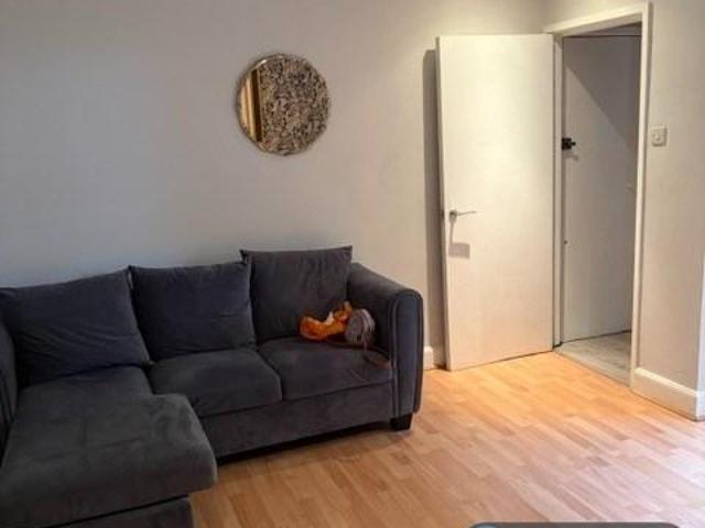Normanton Avenue, Liverpool, L17 1 bed flat to rent £775 pcm £179 pw