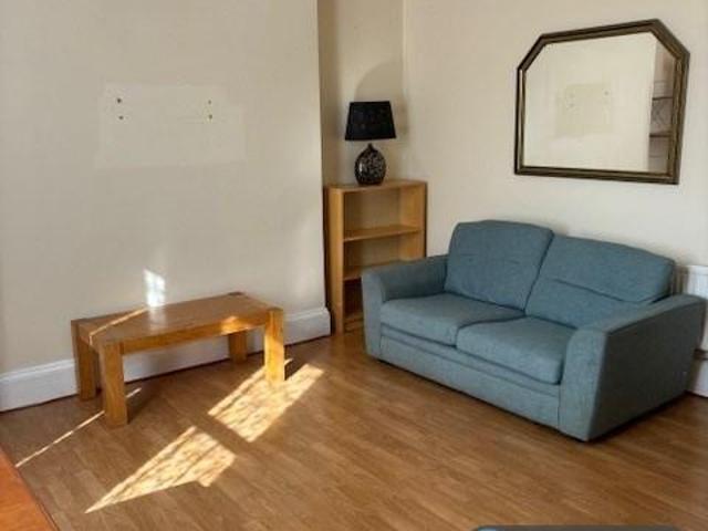 Normanton Avenue, Liverpool, L17 1 bed flat to rent £780 pcm £180 pw