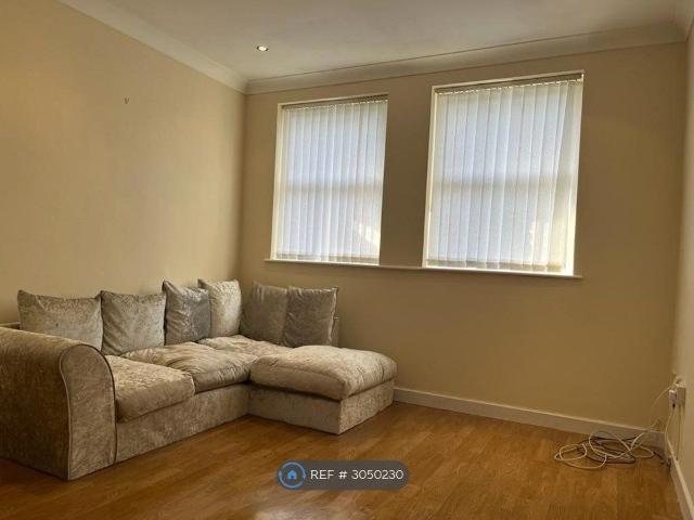 Normanton Avenue, Liverpool L17, 2 bed flat to rent, £850 pcm | PrimeLocation