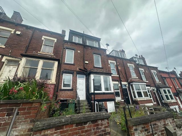 Norman Mount, Kirkstall, Leeds LS5, 3 bed terraced house to rent, £1,250 pcm | PrimeLocation