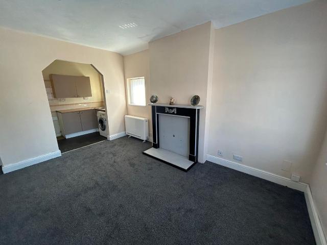 Norman Street, Birkenhead CH41, 2 bed flat to rent, £595 pcm | PrimeLocation