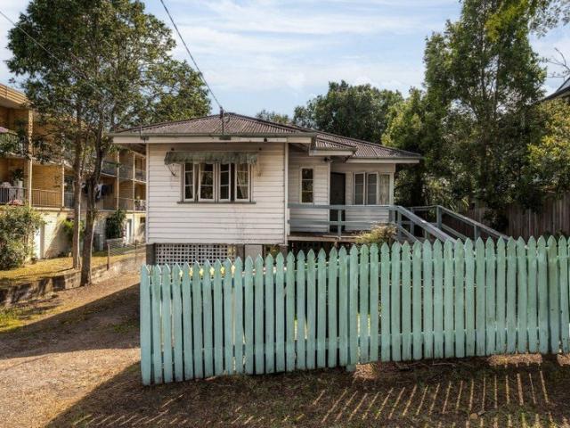 Norman Park Landholding with Multiple Future Pathways