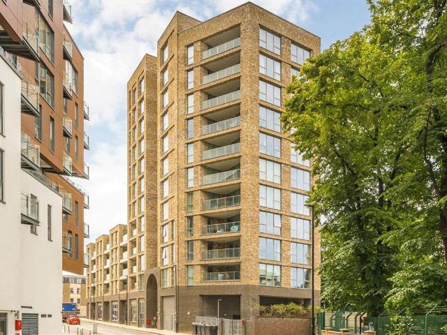 Norman Road, Greenwich SE10, 3 bed flat to rent, £4,000 pcm | PrimeLocation