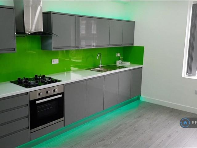 Norman Road, Huddersfield, HD2 1 bed flat to rent £695 pcm £160 pw