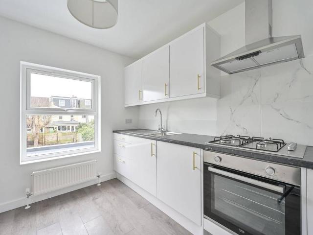 Norman Road, London, SW19 1BN, United Kingdom | 6 bed duplex for rent #139268645 | Rentberry