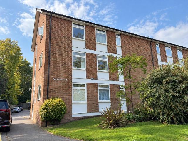 Norman Road, St Cross, Winchester 3 bed flat to rent £1,500 pcm £346 pw