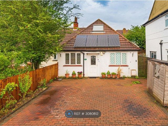 Norman Road, Sutton SM1, 3 bed semi detached house to rent, £2,400 pcm | PrimeLocation