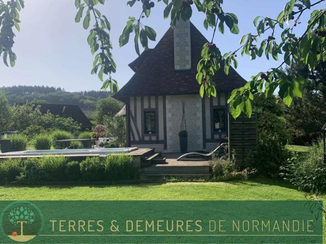 NORMANDIE, dans le département de l'EURE et La Vallée de L'ITON