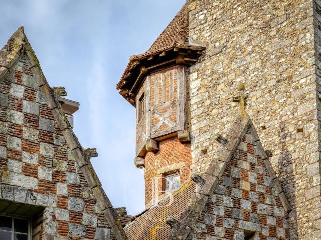 Normandie Manoir pensé par Henri Jacquelin sur son parc de. 546m² Saint Victor l'Abbaye