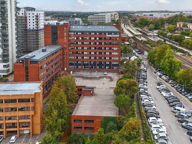 Normandy House, Alencon Link RG21, 2 bed flat to rent, £1,375 pcm | PrimeLocation