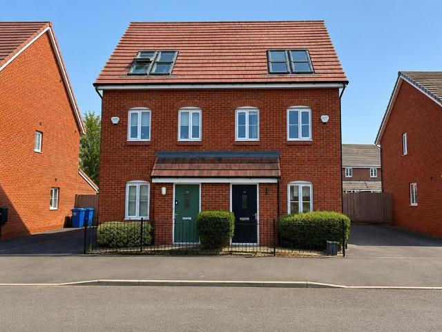 Norris Green Village, Liverpool, L11 3 bed semi detached house to rent £1,475 pcm £340 pw