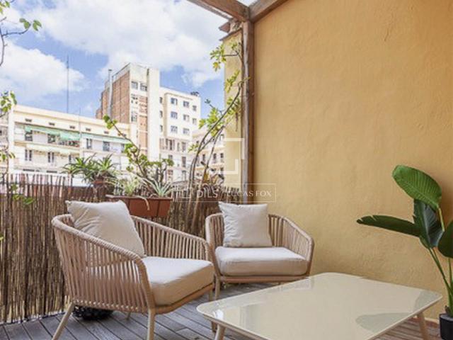 Nos complace presentar este excepcional piso de 116 m² ubica. 116m² Barcelona