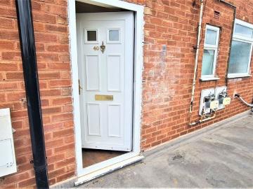 Nottingham Drive, Willenhall WV12, 2 bed flat to rent, £800 pcm | PrimeLocation