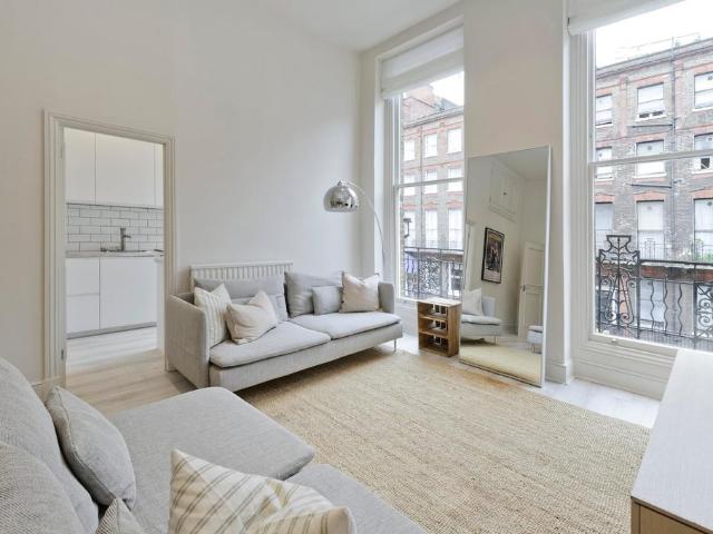Nottingham Place, London W1U 1 bed flat to rent £6,825 pcm £1,575 pw