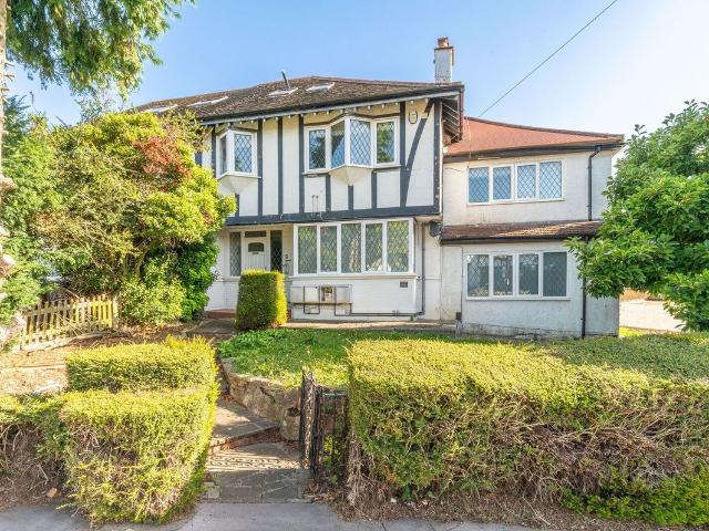 Nottingham Road, Croydon, South Croydon CR2, 1 bed flat to rent, £1,800 pcm | PrimeLocation