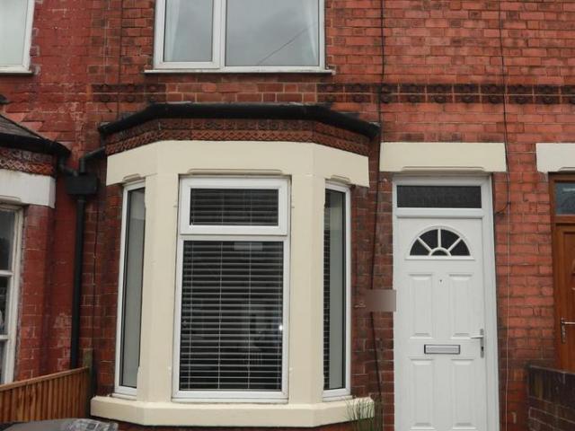 Nottingham Road, Ilkeston, DE7 2 bed terraced house to rent £825 pcm £190 pw